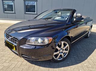 VOLVO C70 Convertible 2.4 Summum, netto � 6.600, archief foto's, bijtelvriendelijk!