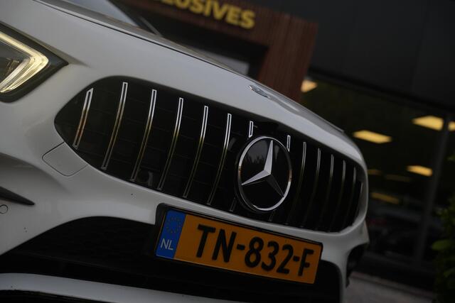 Mercedes-Benz A-Klasse 200 Launch Edition Premium Plus AMG panoramadak AMBIENT Apple Carplay Brake assist Camera Multimedia Getint glas 19L.M. Cruise Navi
