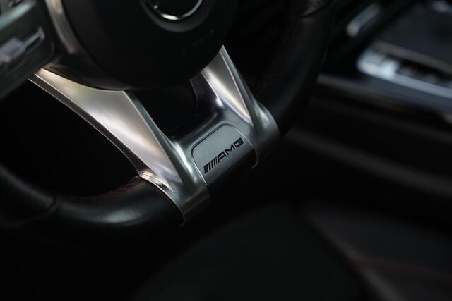 Mercedes-Benz A-Klasse 200 Launch Edition Premium Plus AMG panoramadak AMBIENT Apple Carplay Brake assist Camera Multimedia Getint glas 19L.M. Cruise Navi