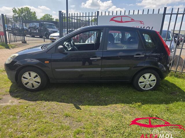 Ford Fiesta 1.3-8V Cool & Sound