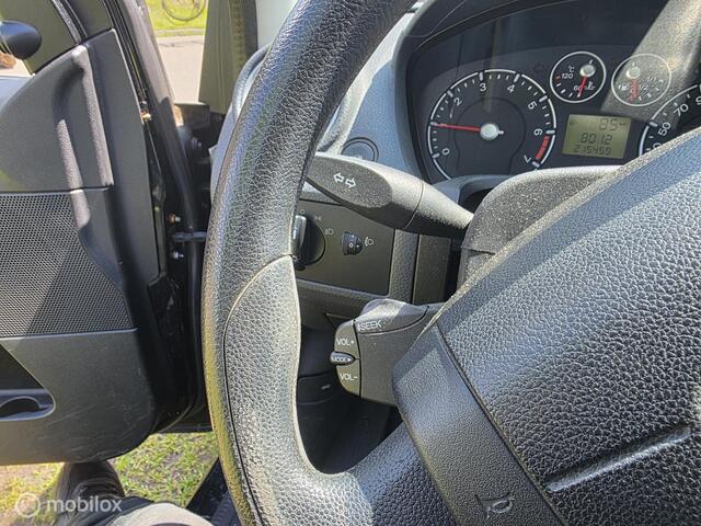 Ford Fiesta 1.3-8V Cool & Sound