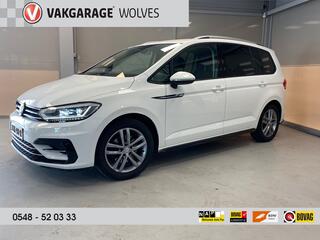 VOLKSWAGEN TOURAN 1.5 TSI AUTOMAAT Business R-Line 7p | LED | ELEKT ACHTERKLEP | TREKHAAK |