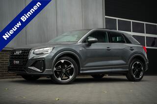 AUDI Q2 35 TFSI 150 pk S Edition /1e eigenaar/ NL-Auto/ BTW-Auto/ Pano-Dak/ Matrix-LED/ S-line/ Camera/ Daytona-Grau 18''LMV