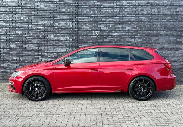 Seat Leon ST 2.0 TSI CUPRA 4Drive PERFORMANCE|Virtual|Panorama|ACC|Beats|DEALER ONDERHOUDEN