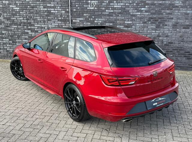Seat Leon ST 2.0 TSI CUPRA 4Drive PERFORMANCE|Virtual|Panorama|ACC|Beats|DEALER ONDERHOUDEN