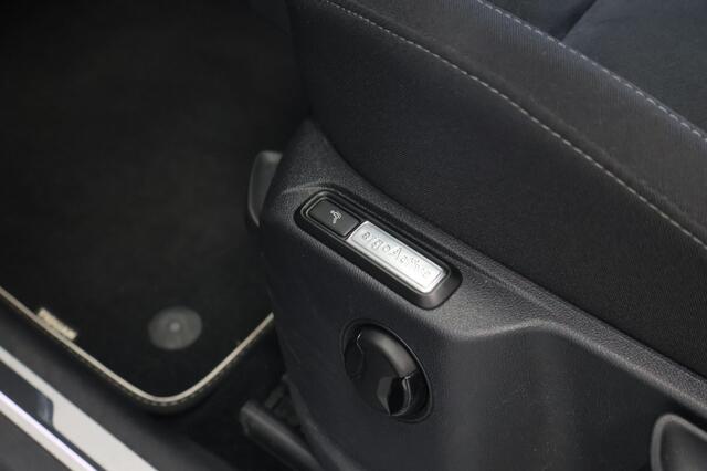Volkswagen Tiguan 1.4 TSI ACT R Line 150pk | Trekhaak | Stoelmassage | Carplay
