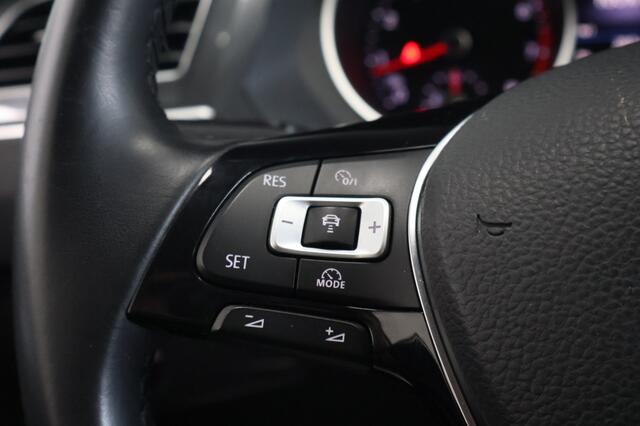 Volkswagen Tiguan 1.4 TSI ACT R Line 150pk | Trekhaak | Stoelmassage | Carplay