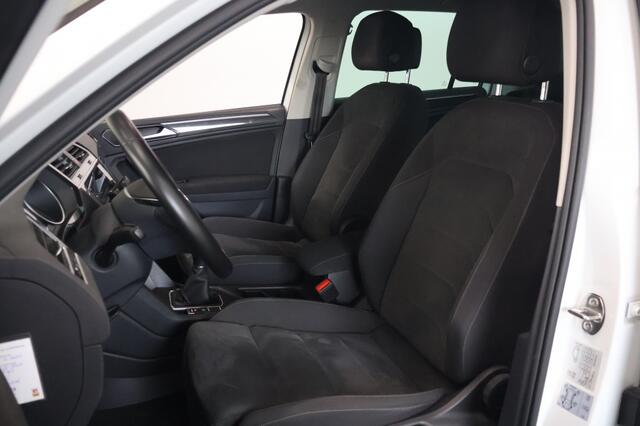 Volkswagen Tiguan 1.4 TSI ACT R Line 150pk | Trekhaak | Stoelmassage | Carplay