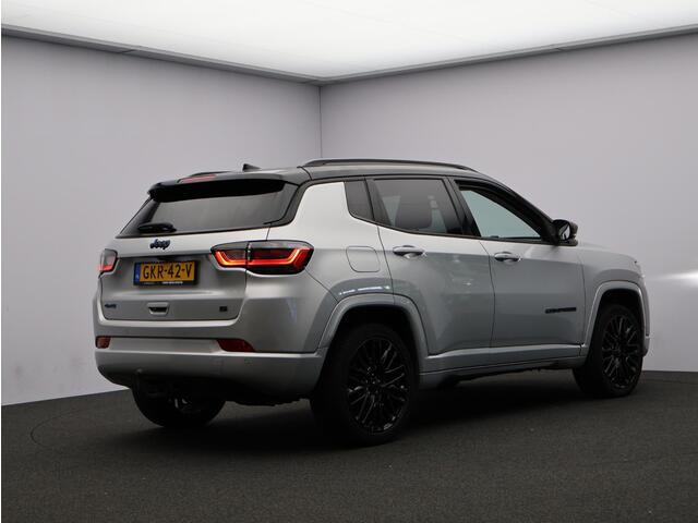 Jeep Compass 4xe 240 Plug-in Hybrid Electric S TREKHAAK