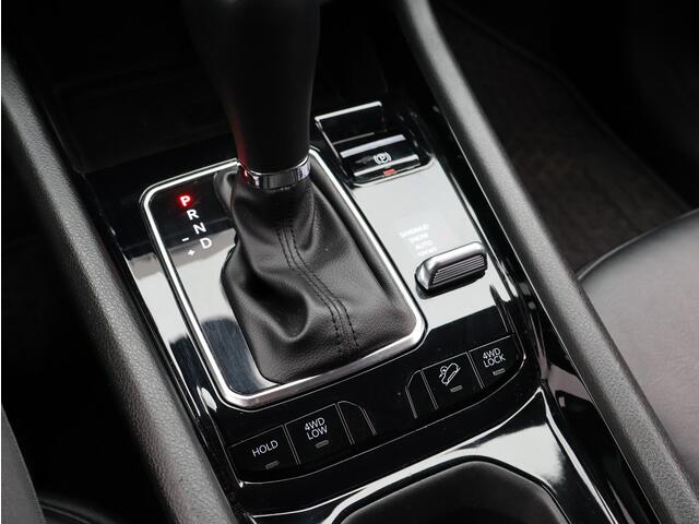 Jeep Compass 4xe 240 Plug-in Hybrid Electric S TREKHAAK