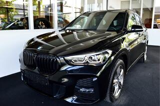 BMW X1 xDrive20i M-Sportedition | 2.000kg Trekgewicht !