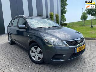 KIA CEE D Cee'd 1.4 CVVT X-tra 1e Eigenaar-Nw APK-Airco-Trekhaak