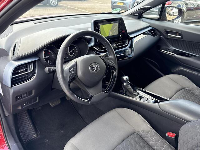 Toyota C-HR 1.8 Hybrid First Edition JBL AUDIO/ STUURVERWARMING/ DODEHOEK DETECTIE