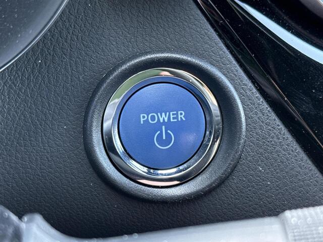 Toyota C-HR 1.8 Hybrid First Edition JBL AUDIO/ STUURVERWARMING/ DODEHOEK DETECTIE