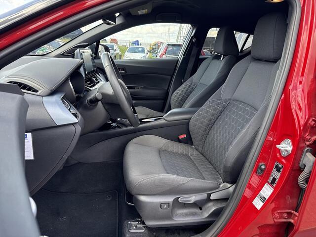 Toyota C-HR 1.8 Hybrid First Edition JBL AUDIO/ STUURVERWARMING/ DODEHOEK DETECTIE