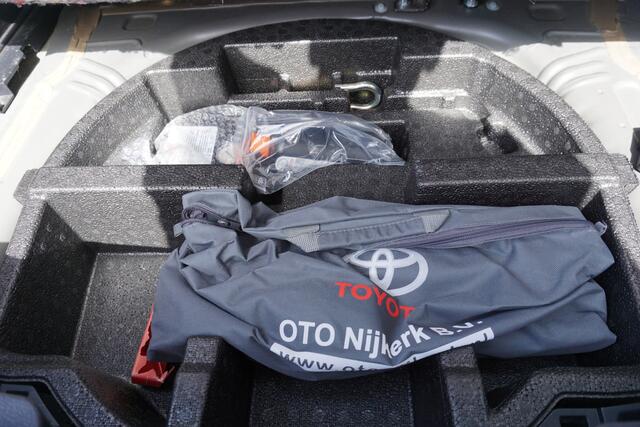 Toyota Yaris 1.3 VVT-i Now Airco|Trekhaak|