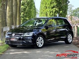 Volkswagen Golf VII