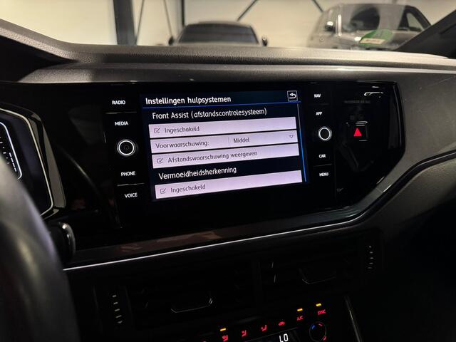 Volkswagen Polo 1.6 TDI R-Line PANO KEYLESS CAM CARPLAY