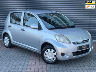 DAIHATSU SIRION 2 1.0-12V Premium Airco | Elektr Ramen | Rijdt Super