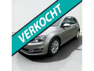 Volkswagen Golf VII