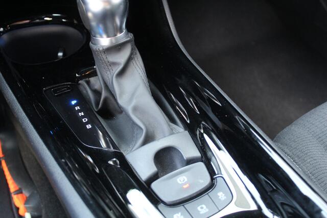 Toyota C-HR 1.8 Hybrid Executive Stuur- en stoelverwarming l Trekhaak l Alarm l PDC voor en achter