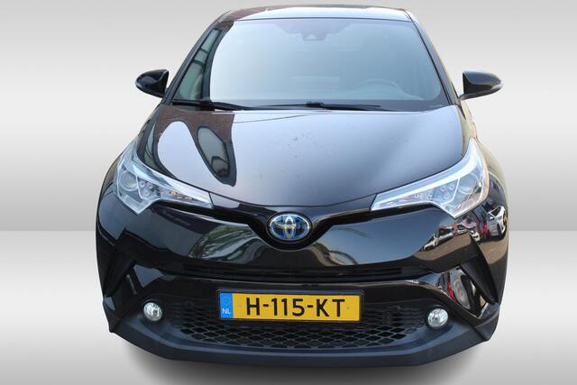 Toyota C-HR 1.8 Hybrid Executive Stuur- en stoelverwarming l Trekhaak l Alarm l PDC voor en achter