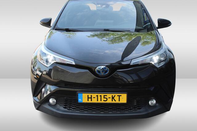 Toyota C-HR 1.8 Hybrid Executive Stuur- en stoelverwarming l Trekhaak l Alarm l PDC voor en achter