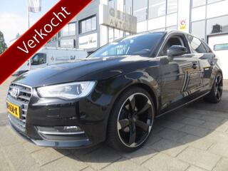 AUDI A3 SPORTBACK 1.4 TFSI Ambition Pro Line plus sportstoelen ,navi,19 inch etc