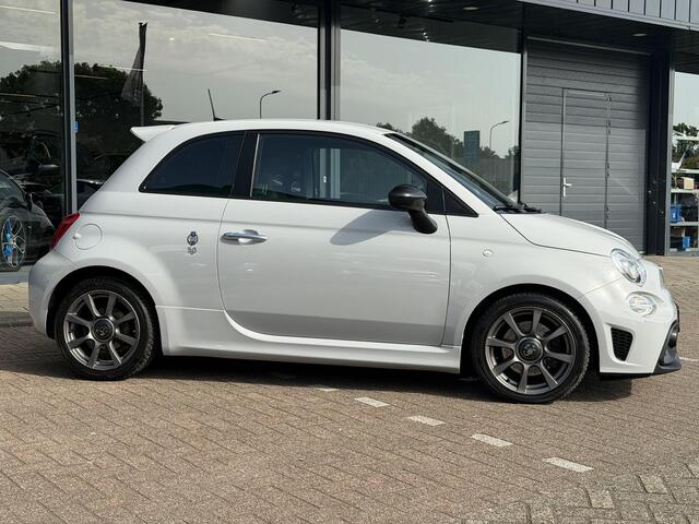 Fiat 500 ABARTH 1.4 T-Jet Turismo 595 | 70TH ANNIVERSARY | NARDO GREY | NAVIGATIE | APPLE/ANDROID CARPLAY | PISTA | LED | AIRCO | PARKEER SENSOREN