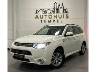 MITSUBISHI OUTLANDER 2.0 PHEV Business Edition Automaat Nap Navi Cruise Leder/Stof Parkeersensoren
