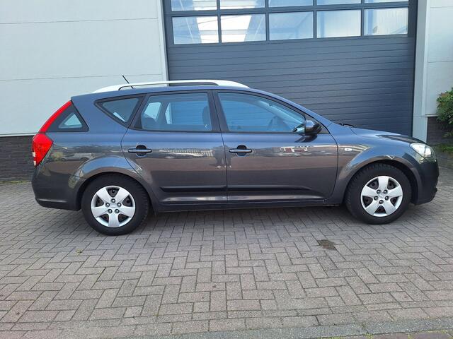 KIA CEE D Cee'd | 1.4 CVVT X-tra | Airco | Trekhaak |