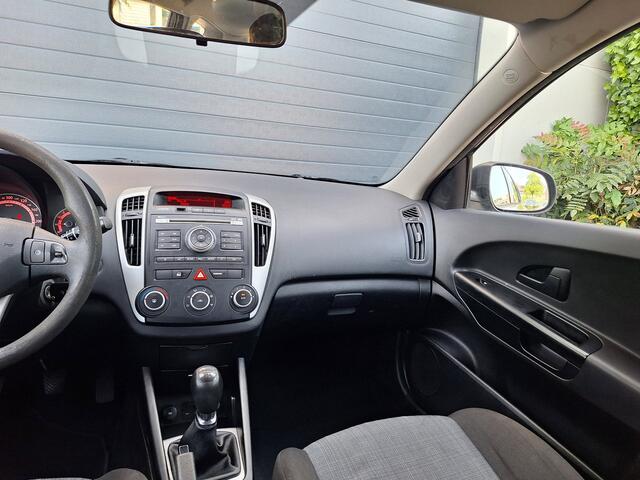 KIA CEE D Cee'd | 1.4 CVVT X-tra | Airco | Trekhaak |