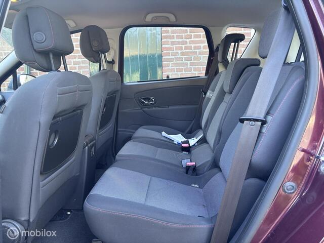 Renault Scenic 1.2 TCe Collection LEES TEKST