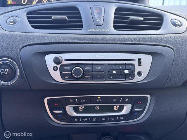 Renault Scenic 1.2 TCe Collection LEES TEKST
