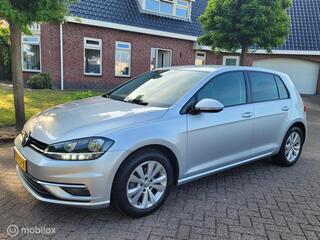 Volkswagen Golf VII