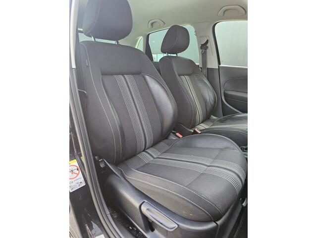 Volkswagen Polo 1.2-12V Match, clima, navigatie, stoelverwarming, led.