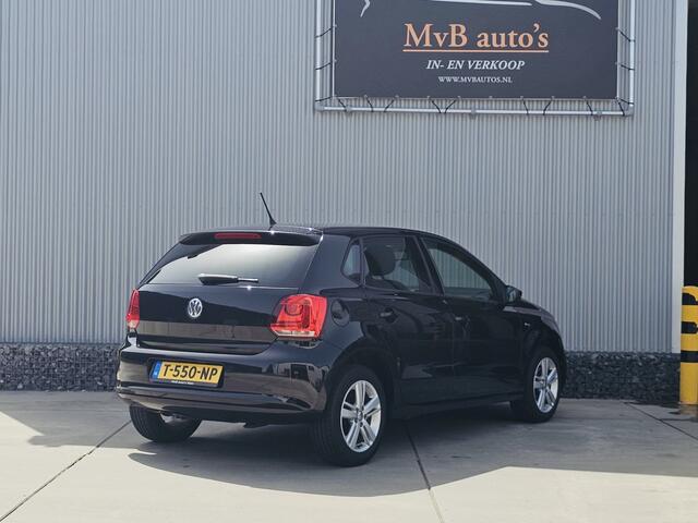 Volkswagen Polo 1.2-12V Match, clima, navigatie, stoelverwarming, led.