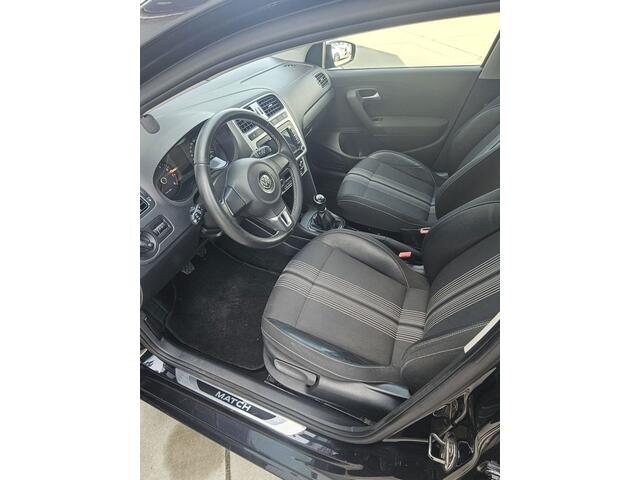 Volkswagen Polo 1.2-12V Match, clima, navigatie, stoelverwarming, led.
