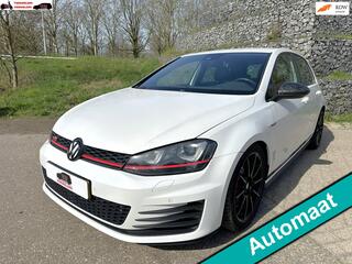 Volkswagen Golf VII