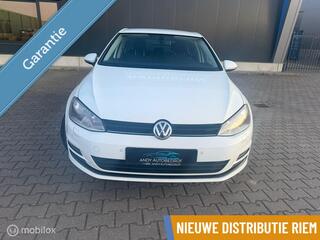 Volkswagen Golf VI