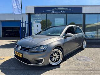 Volkswagen Golf VII