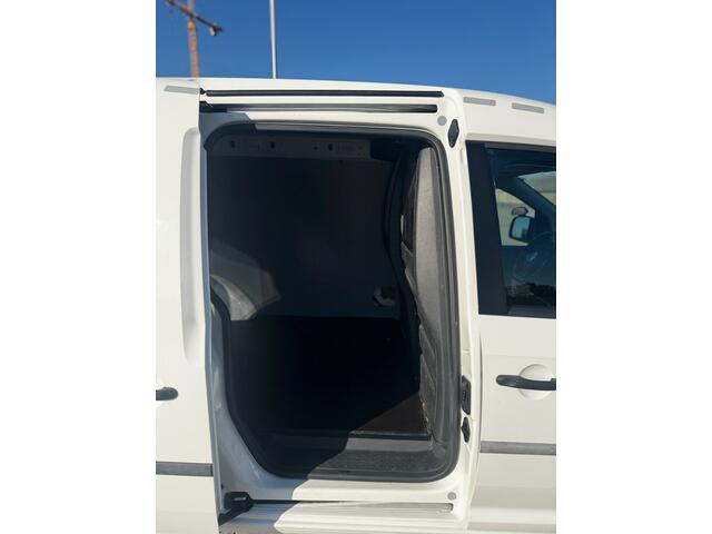 Volkswagen Caddy 2.0 TDI L2H1 BMT DSG 4Motion Maxi Highline