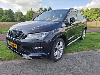 SEAT ATECA 1.5 TSI FR Business Intense Pano,trekhaak