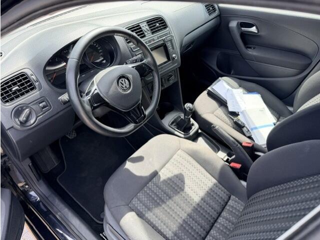 Volkswagen Polo 1.0 First Edition