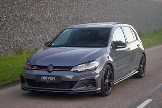 Volkswagen Golf VII