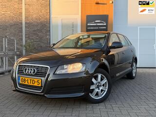 AUDI A3 SPORTBACK 1.4 TFSI Attraction Pro Line| Nwe apk | Apple CarPlay |