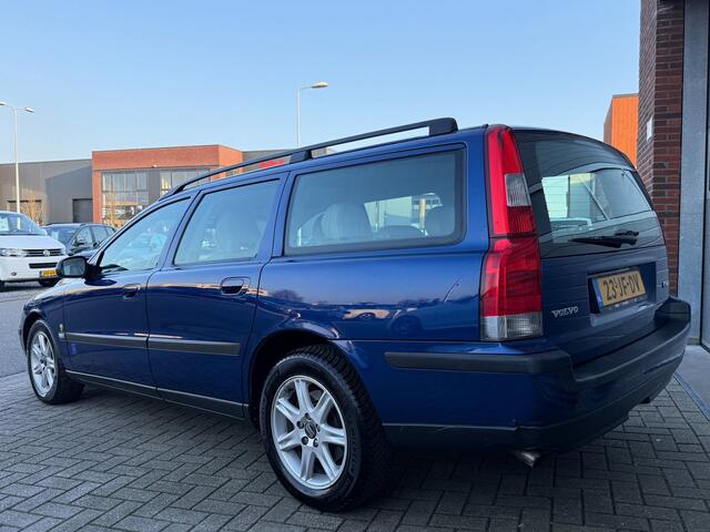 Volvo V70 2.4 T Ocean Race Airco Automaat Cruise Leder