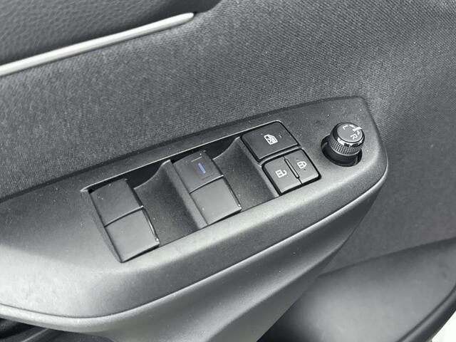 Toyota Yaris Cross 1.5 Hybrid Dynamic | NL-Auto | Fabr Garantie t/m 06-2033 mogelijk