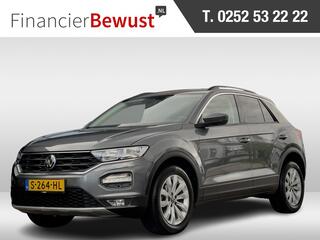 VOLKSWAGEN T-Roc 1.5 TSI AUT7 SPORT NAVI AIRCO APPLE-CARTPLAY LED LMV PDC