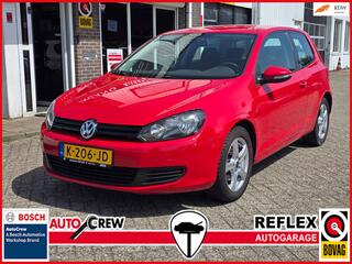Volkswagen Golf VI